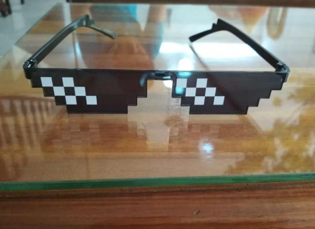 Gafas Pixeladas Thug Life 8 Bit Pixel Unisex, Meme