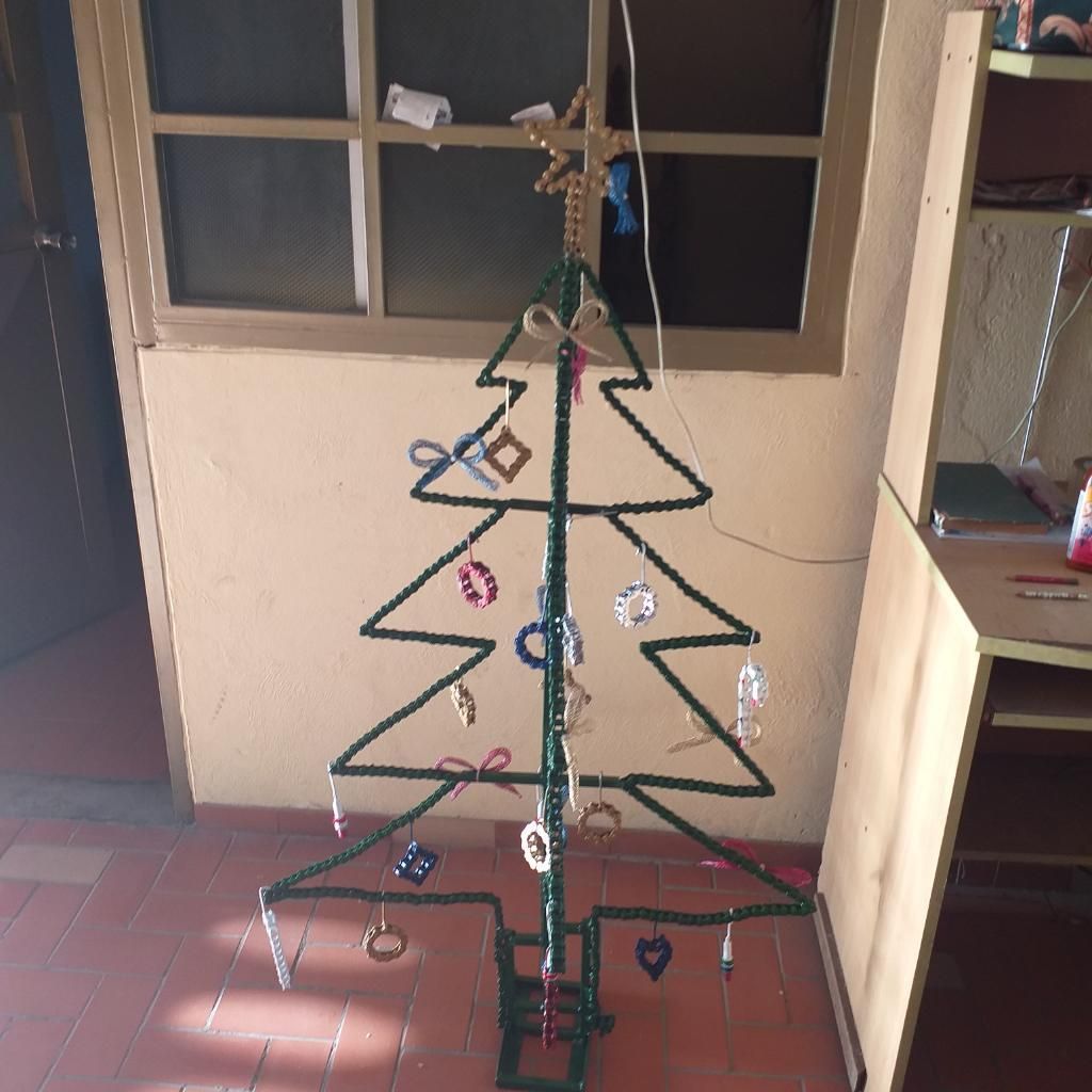 Arbol de Navidad Reciclado