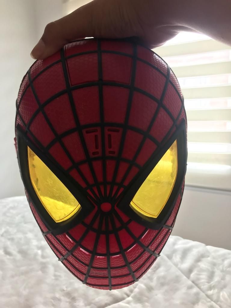 Mascara Spiderman con sonido
