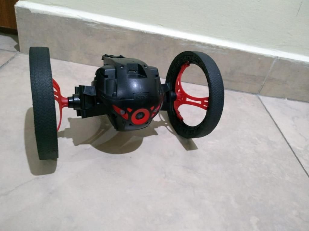 Parrot Mini Drone Jumping Sumo