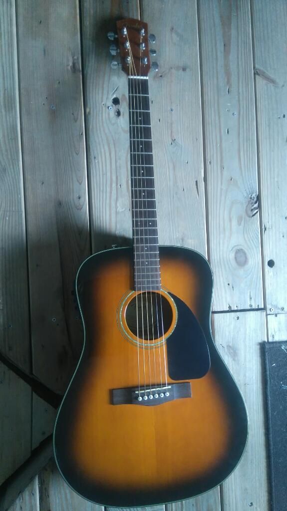 Guitarra Electroacustica Fender