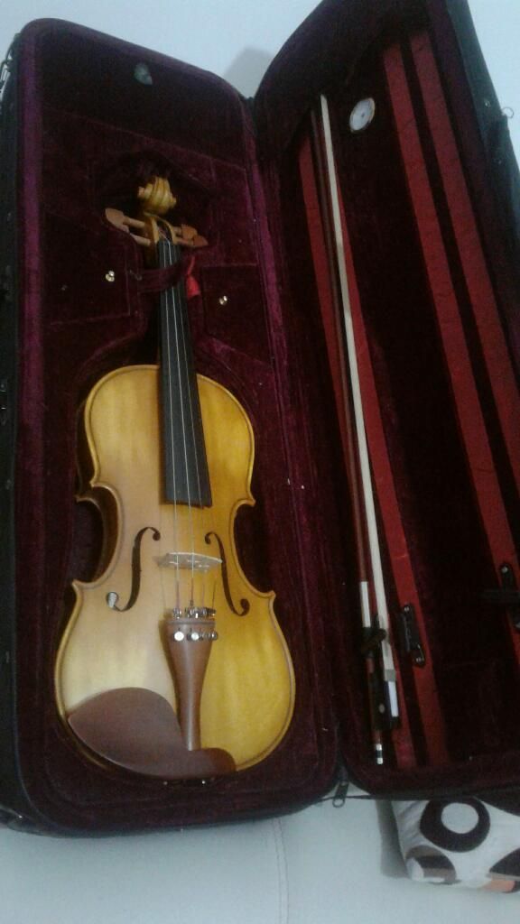 Violin Greko Seminuevo Arco Estuche