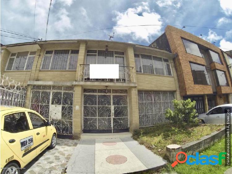 Casa en Venta Gran America(Bogota) RAH CO:19-333