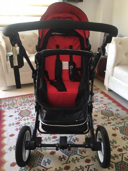 A LA VENTA COCHE PARA BEBÉS CON SILLA PARA EL CARRO USADO