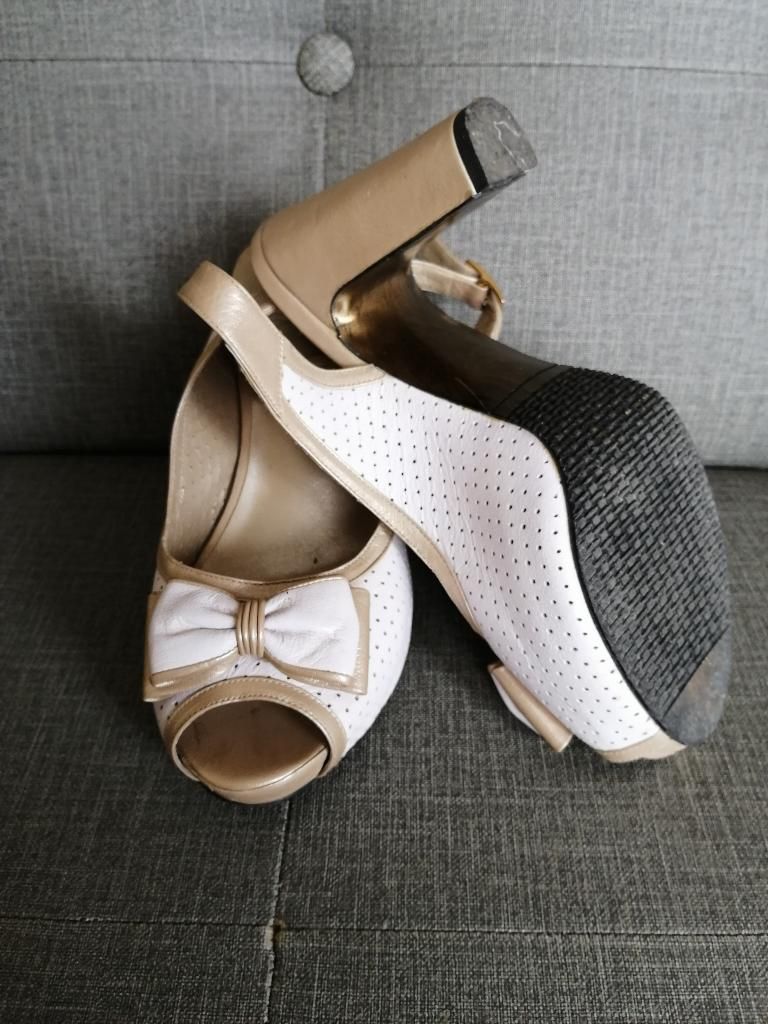 Zapato,blanco Elegante