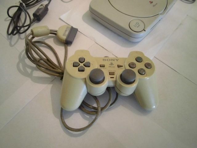 Playstation 1 Sony Dos Controles Cables Completos