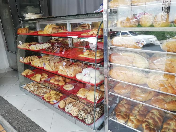 Prima de Negocio de Panadería en Niquia