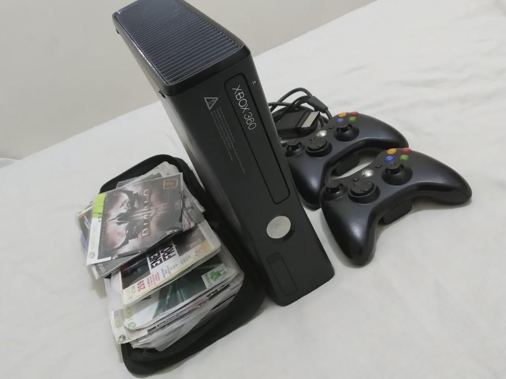 Xbox 360 Slim 48 Juegos Y 250gb 2 Mandos