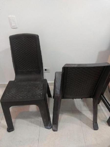 sillas plásticas rimax color marrón