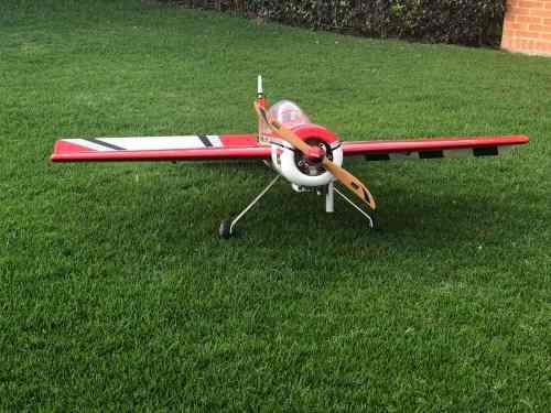 Aeromodelo Yak54 30% Con Motor Da 50