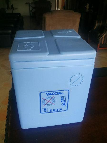 Nevera 1.6 Litros para Transporte de M.c