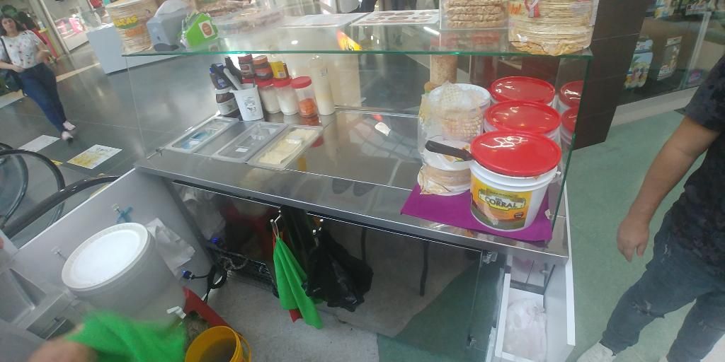 Mesa de Trabajo Refrigerada.