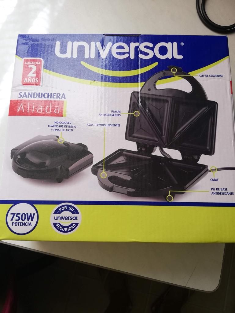 Sanduchera Universal 750W
