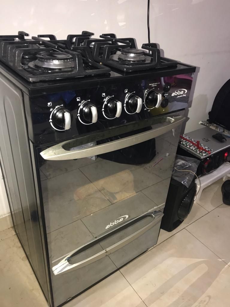 Se Vende Estufa Nueva Excelnte Estado