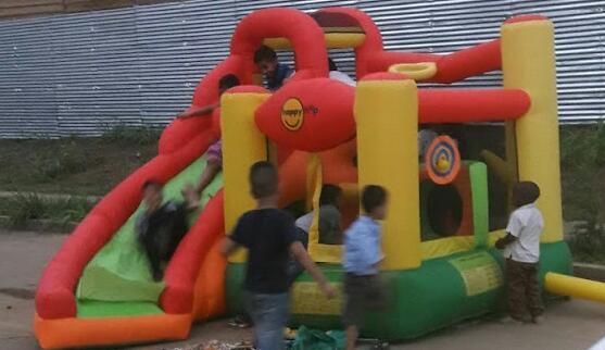 Juego de niños-as (Inflable)