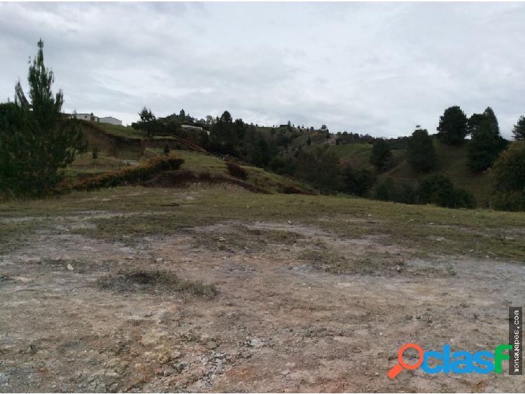 LOTE EN EL RETIRO