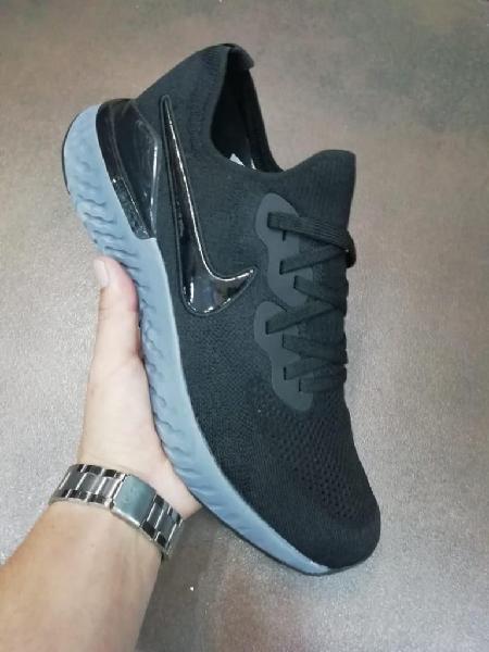 Zapatillas Nike Negro Reack Envío Gratis