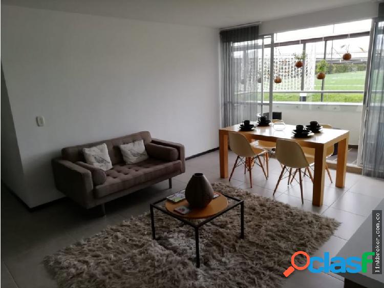 Apartamento sector Álamos Pereira