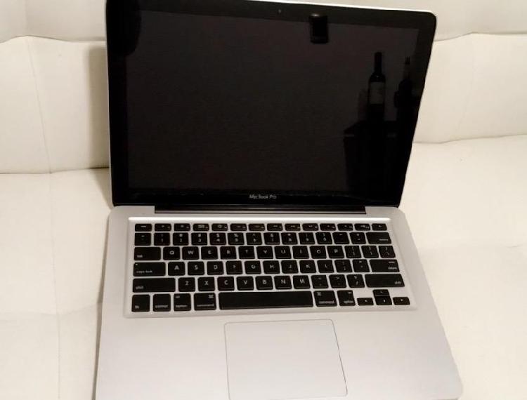 Macbook Pro 13' Core2Duo Mid2010