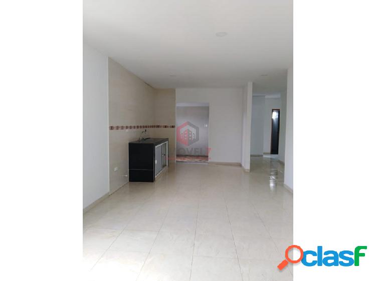 ARRIENDO APARTAMENTO QUE PARECE CASA