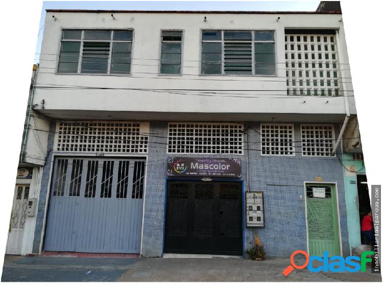 VENDO RENTABLE EDIFICIO EN EL BARRIO SANTANDER