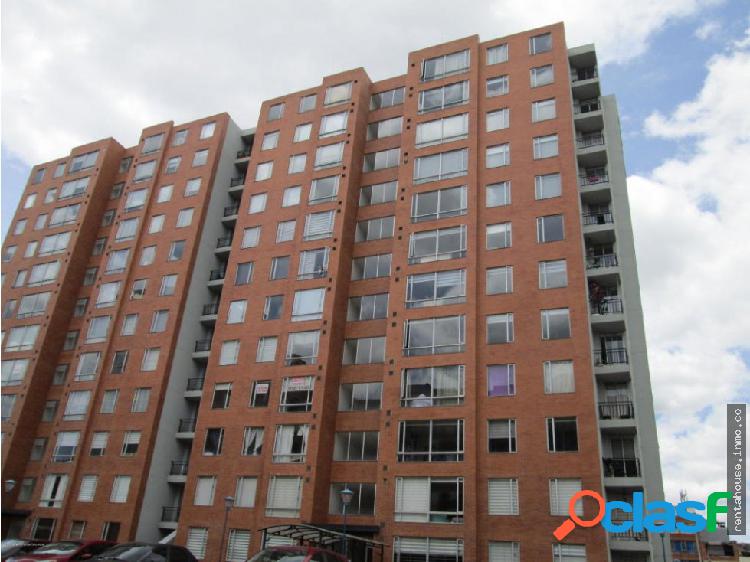 Apartamento en Venta Gran Granada RAH CO:20-13