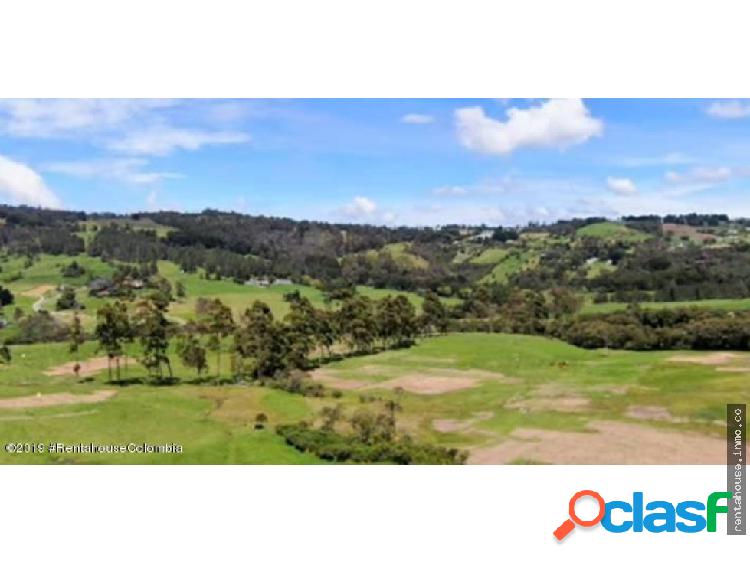 Lote en Venta La Acuarela(Envigado) RAH CO:20-463