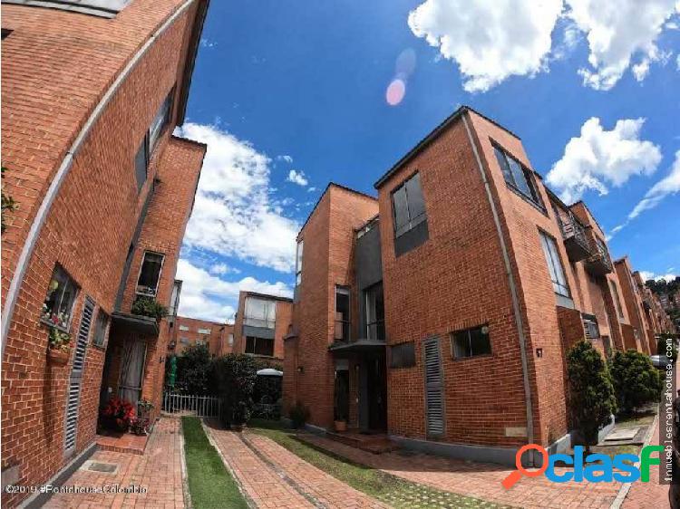 Casa en venta Gratamira 19-1101FR