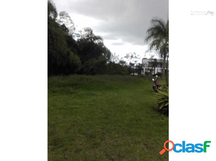 lote en condominio