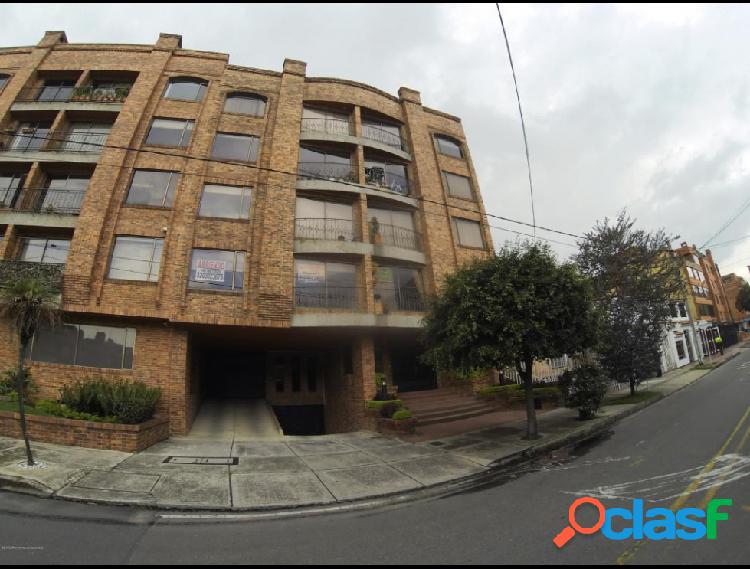 Apartamento en Arriendo Bogota CodLR:20-82