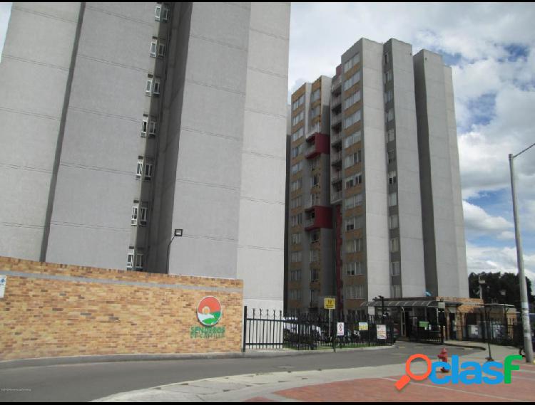 Apartamento en Arriendo Castilla CodLR:20-376