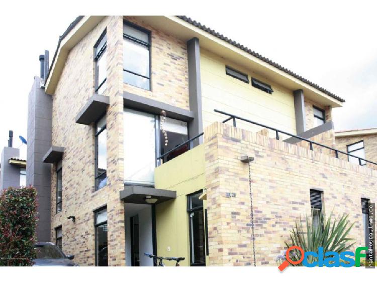 Casa en Venta Sector El Bohio RAH CO:20-261