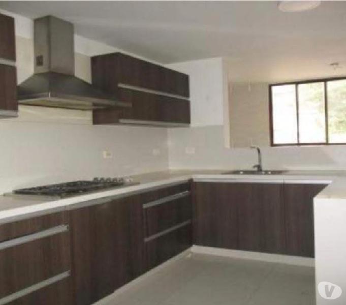 SE VENDE APARTAMENTO 3 ALCOBAS 206 MT2 PISO 3 ASCENSOR GOLF