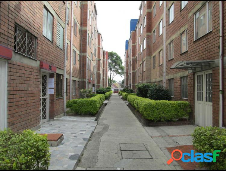 Apartamento en Venta Techo(Bogota) RAH LR:20-450