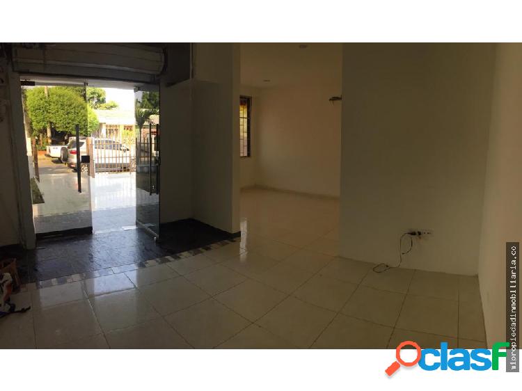 Casa grande en venta Laureles