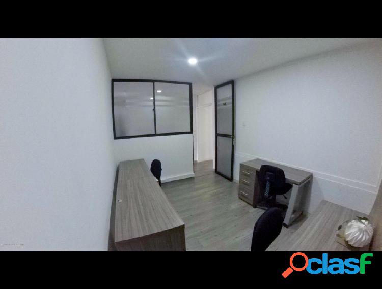 Comercial en Arriendo La Castellana RAH LR:20-724