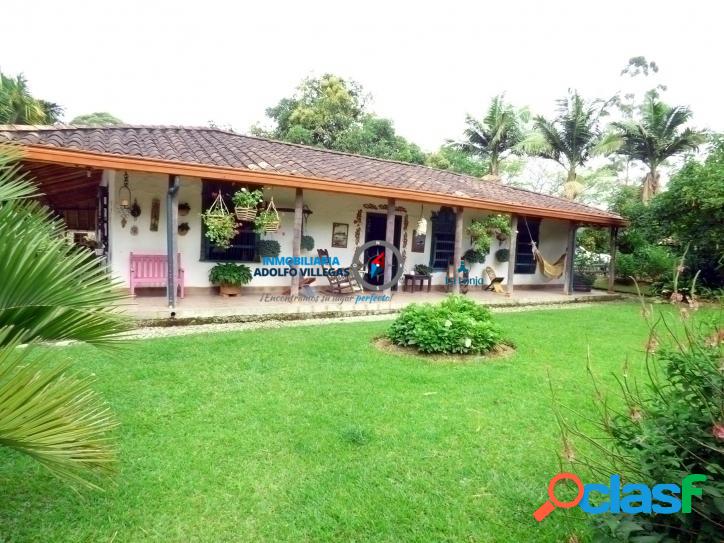 Finca para venta en el Carmen de Viboral 2591