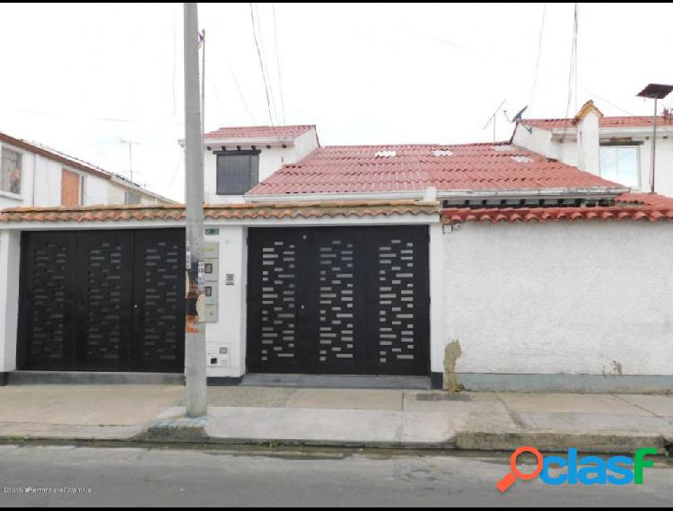 Casa en Arriendo Villa Del Prado RCC MLS 20-242
