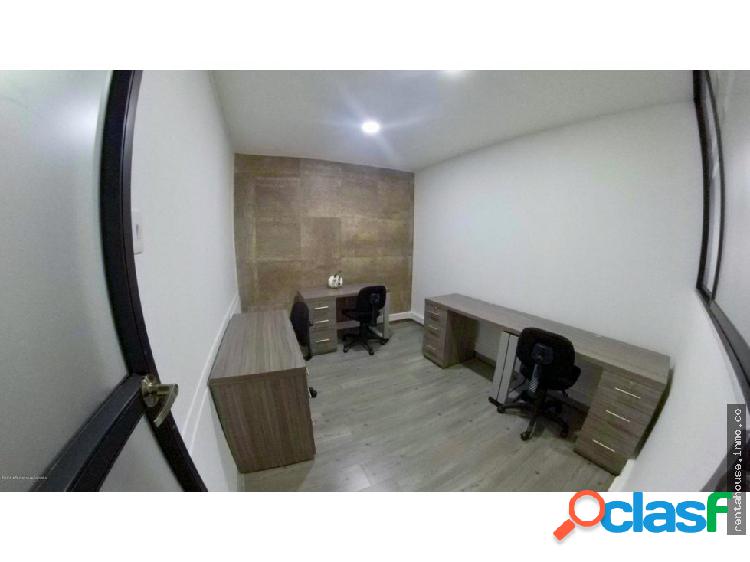 Comercial en Arriendo La Castellana RAH CO:20-861