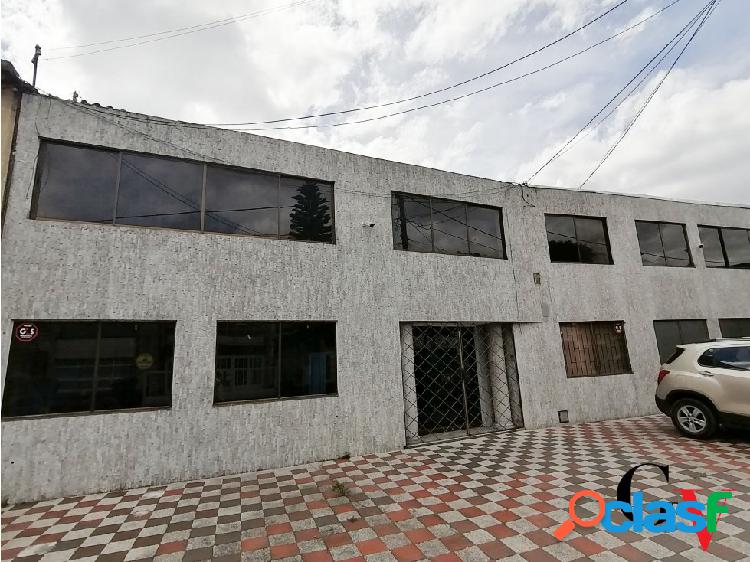 En venta casa de oficinas en barrio San Luis