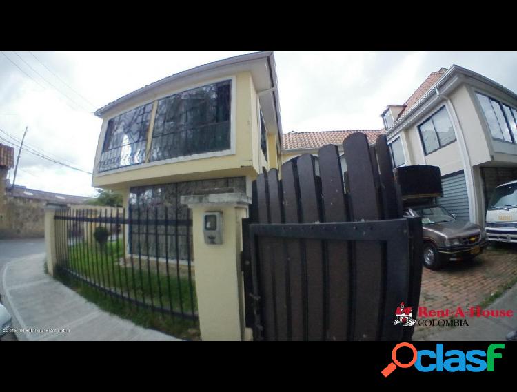 Vendo Casa 20 de Julio RCJ MLS 20-75