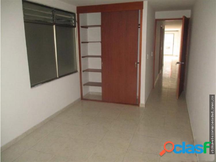 Apartamento buena ubicación