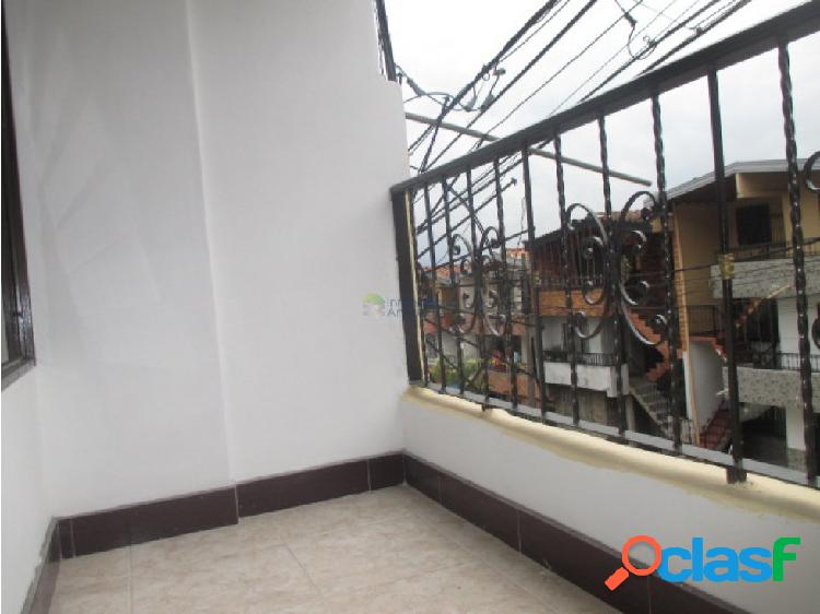 SE ARRIENDA CASA EN ROBLEDO AURES MEDELLIN