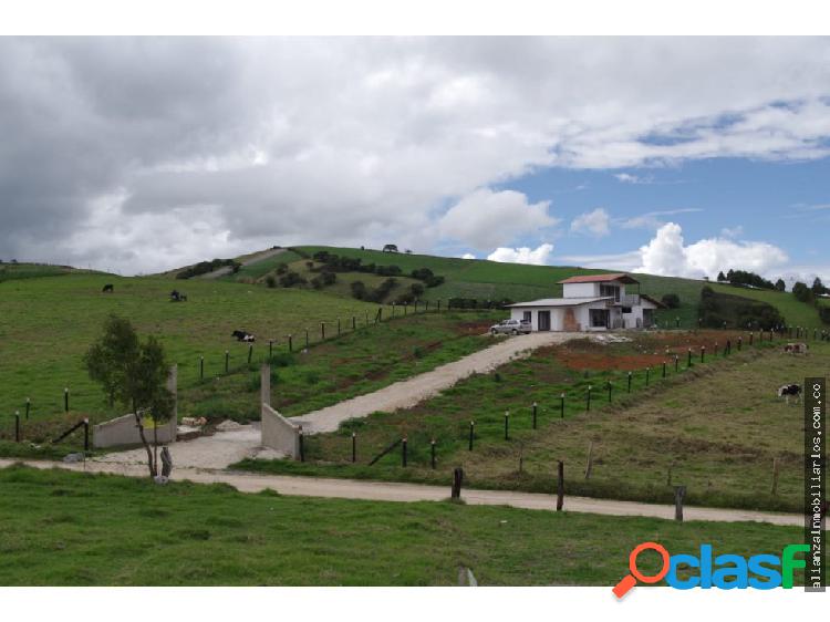 Venta de casa campestre en choconta