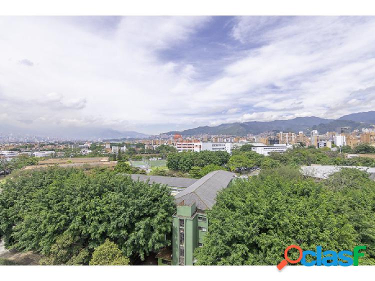 Apartamento en venta en Laureles