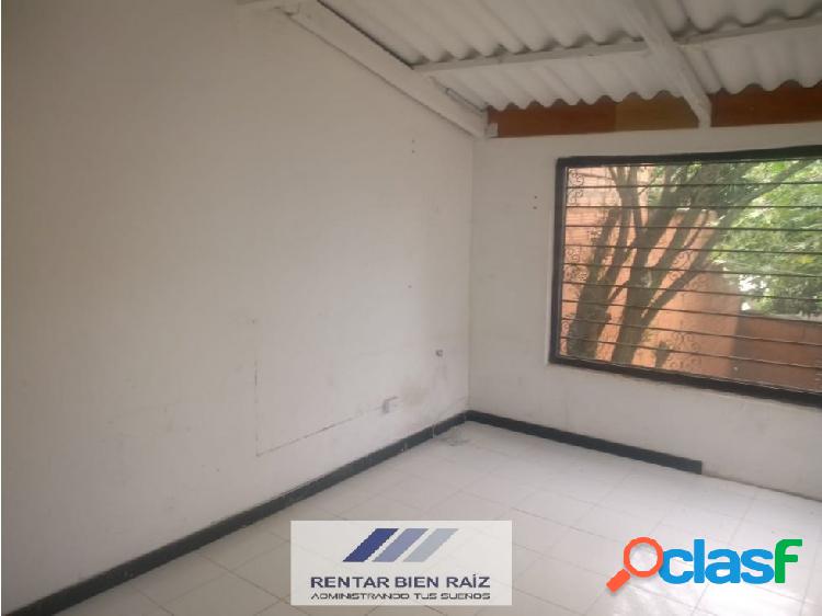 Casa en Arriendo Bostón Medellín