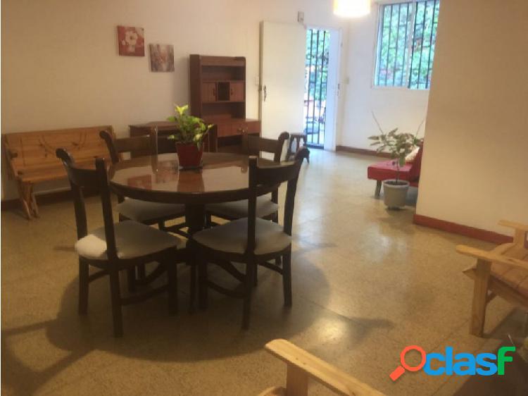 Casa en venta en Laureles