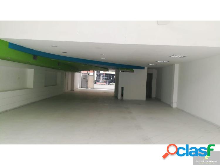 LOCAL COMERCIAL CENTRO ARMENIA 400M2