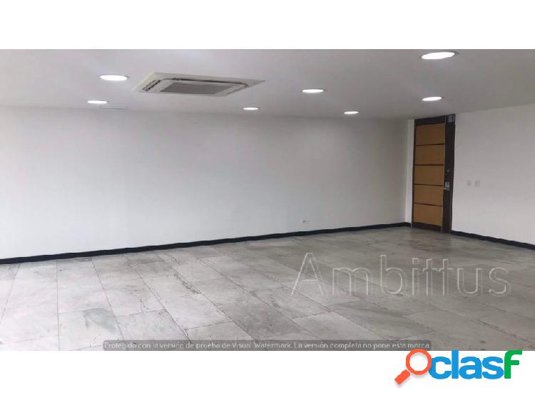 Oficina exterior en arriendo Chico