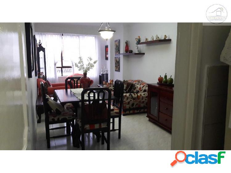 SE VENDE APARTAMENTO EN LOS COLORES, MEDELLIN